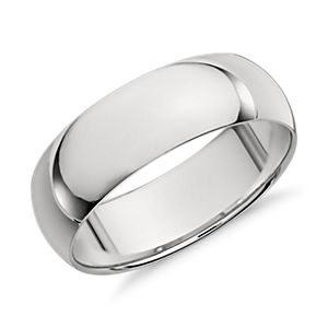 Mid-weight Comfort Fit Wedding Band in Platinum (7mm)