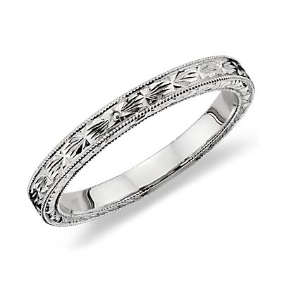 Hand-Engraved Wedding Ring in 14k White Gold