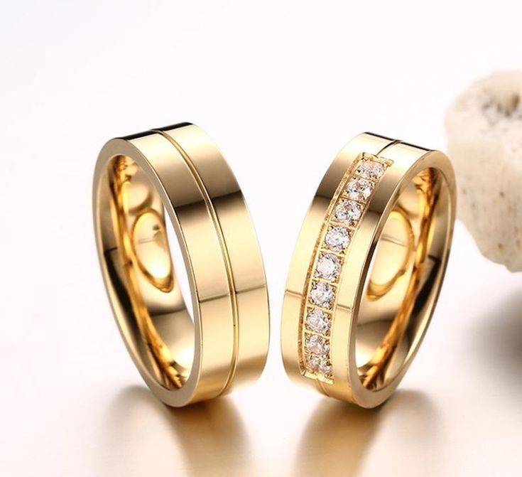 Wedding rings Gold